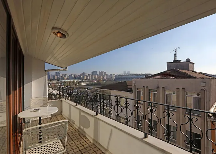 Mezzo Hotel