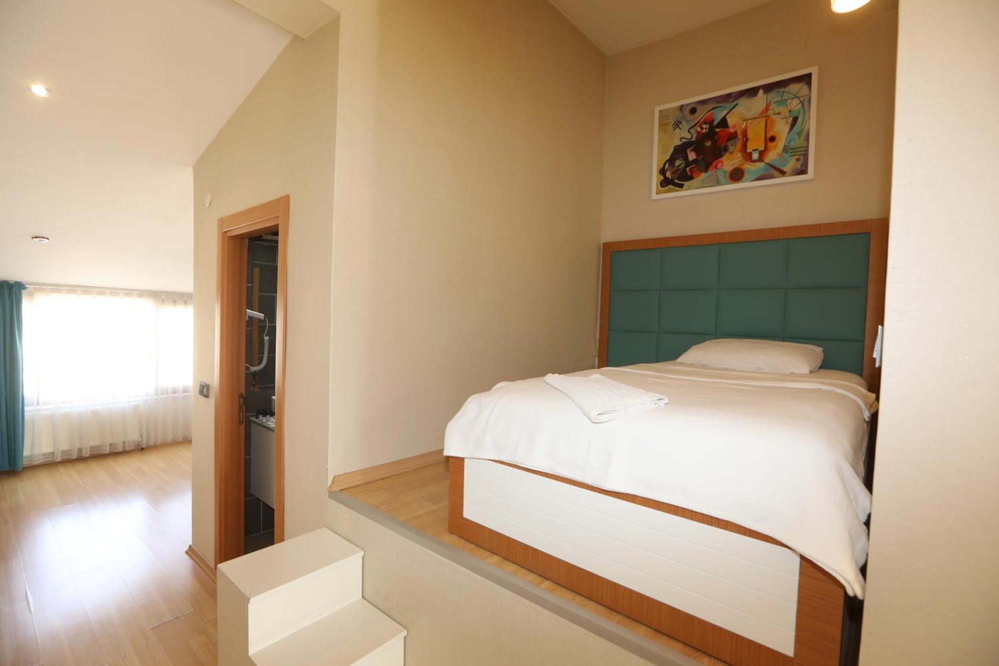 Mezzo Hotel 5*
